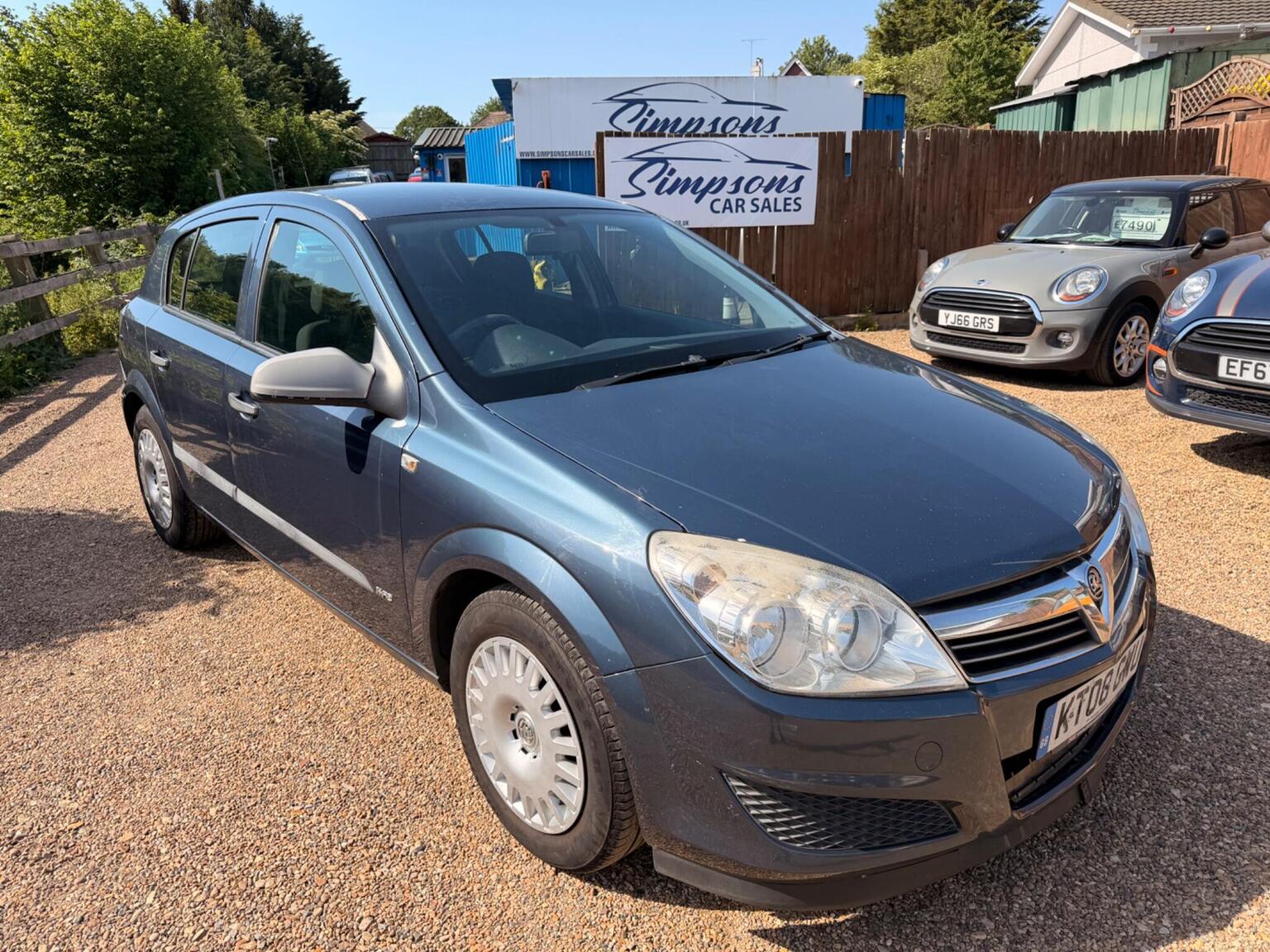 ASTRA ESTATE