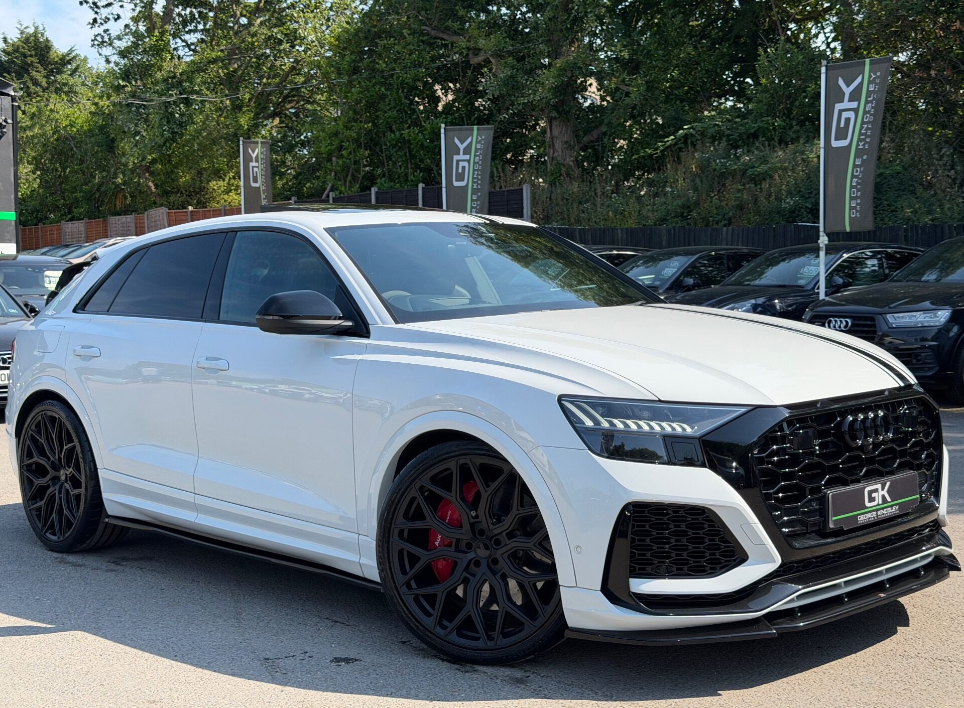 RS Q8