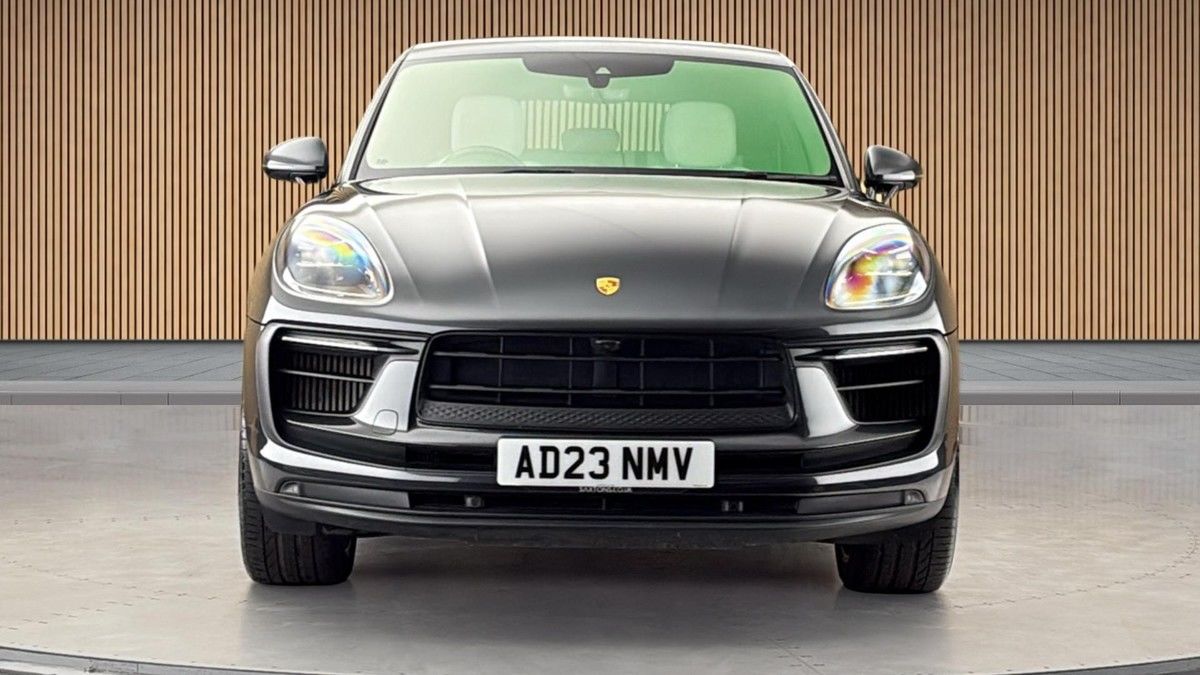 2023 Porsche Macan