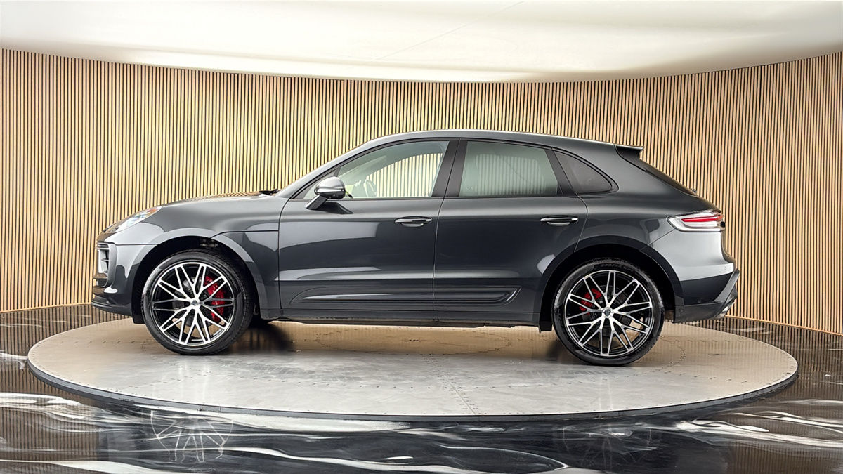 2023 Porsche Macan