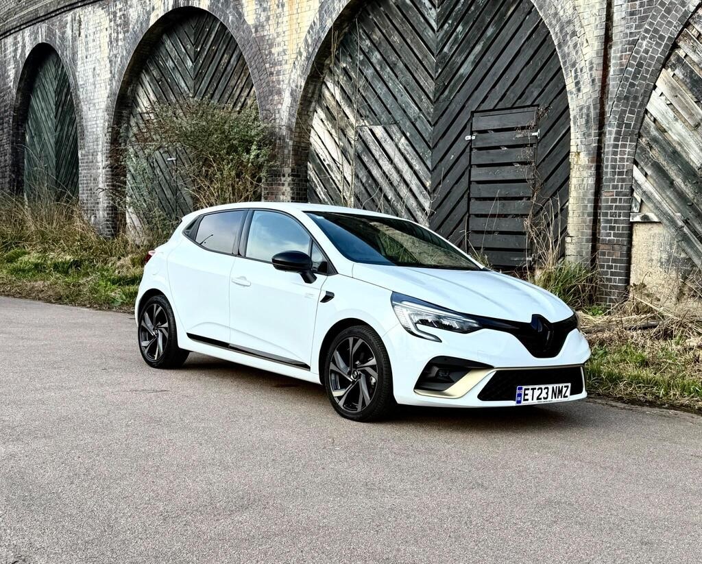 Clio