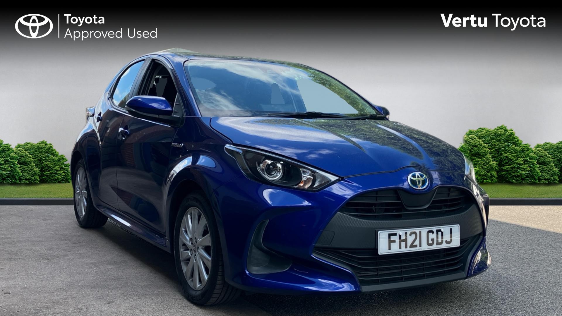 Yaris