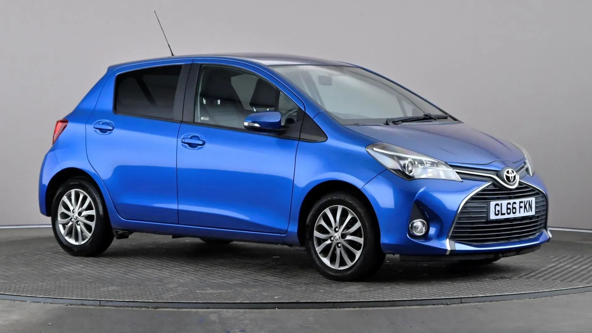 Yaris