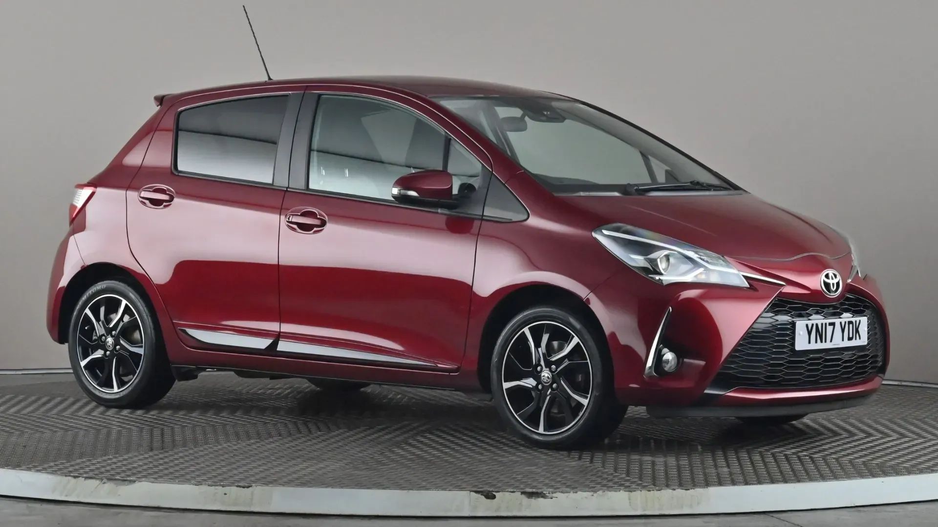Yaris