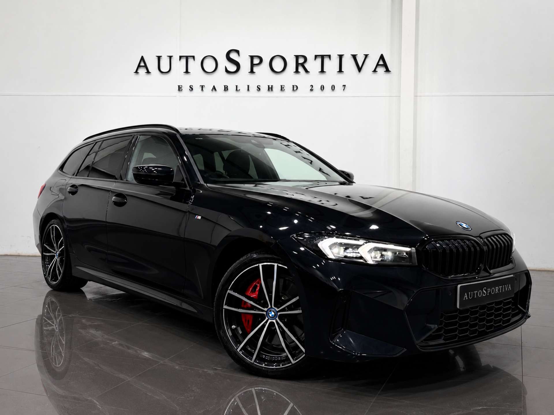 3 Series Touring