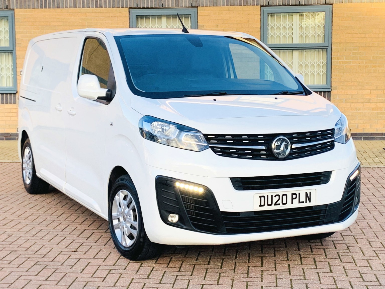VIVARO