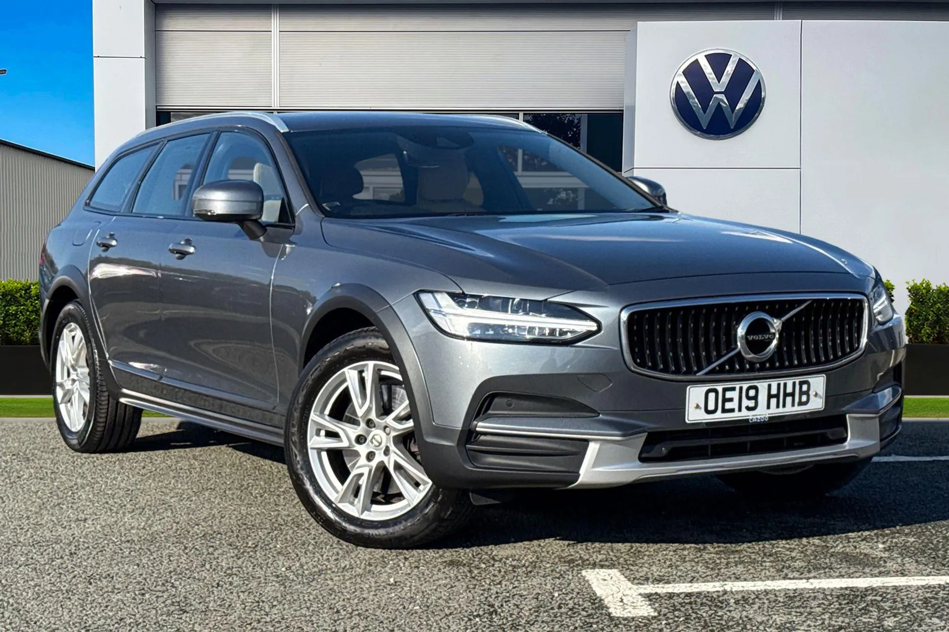 V90