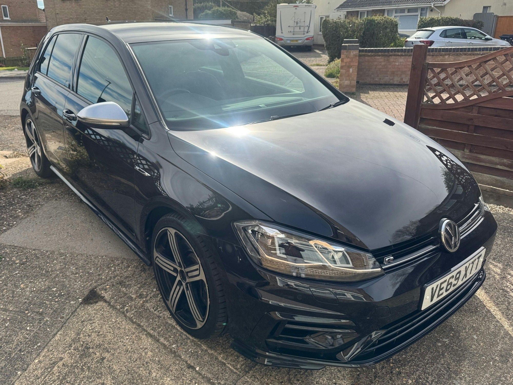 Golf R