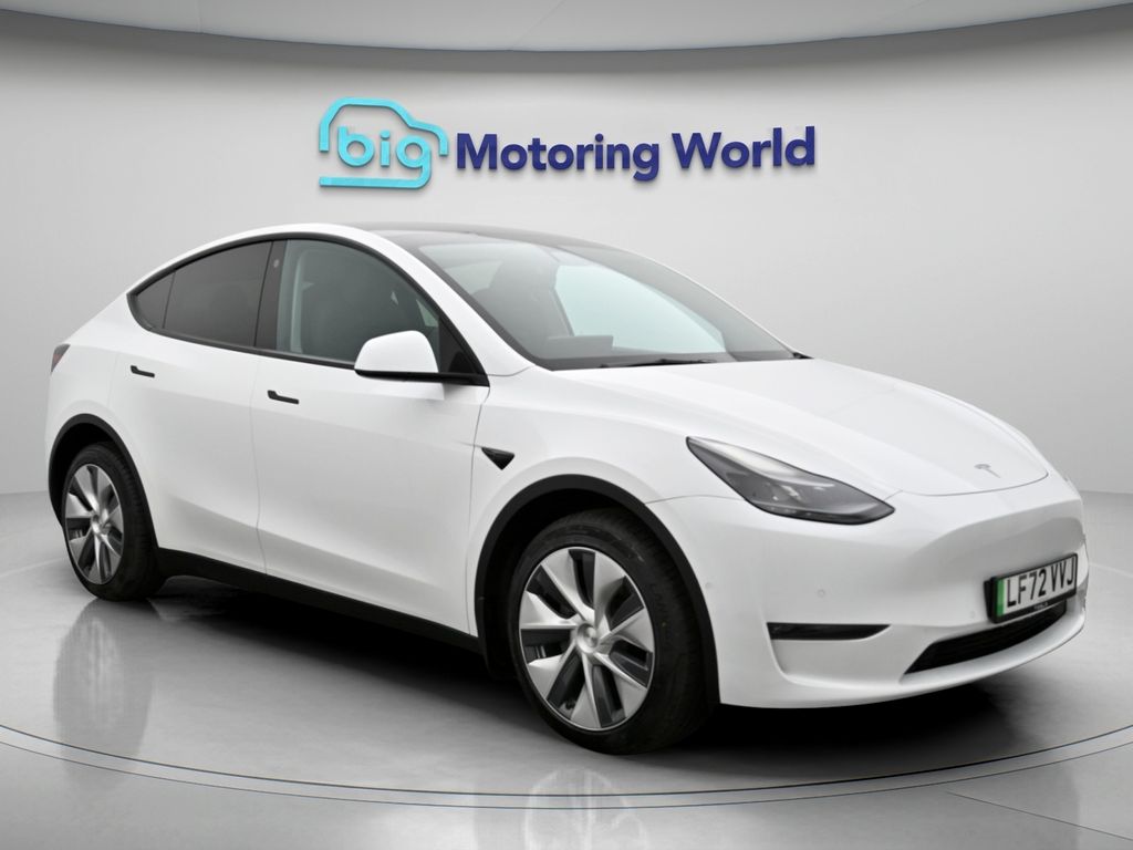 Model Y Premium