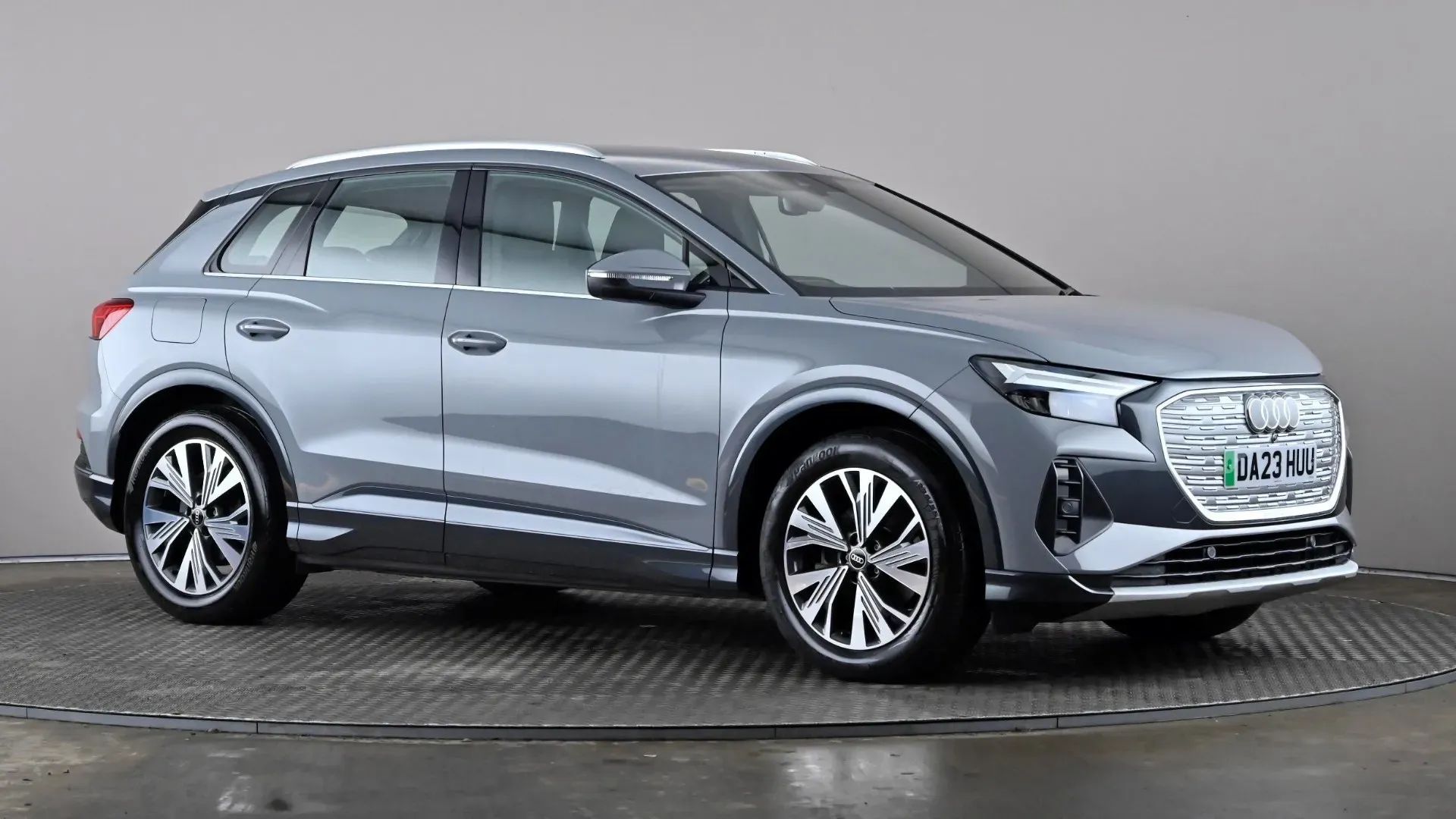 Q4 e-tron