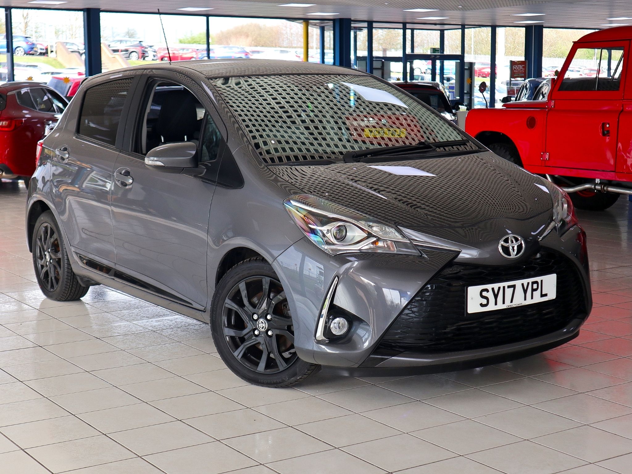 Grey Toyota Yaris Hybrid cars for sale | Carwow