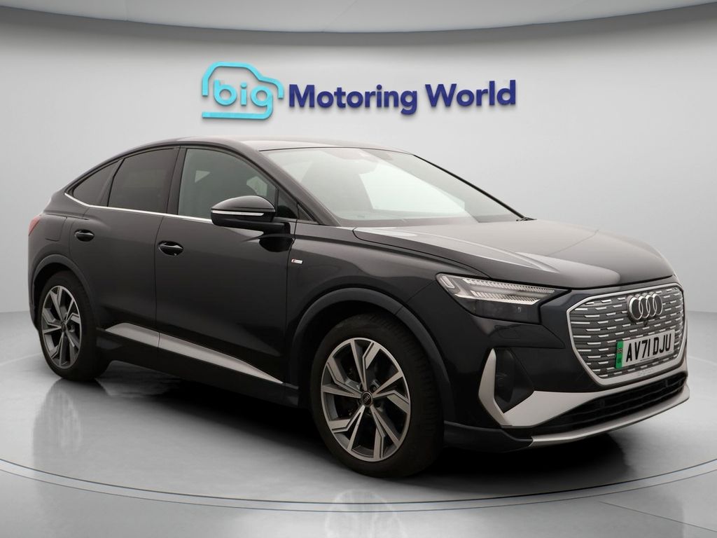 Q4 Sportback e-tron
