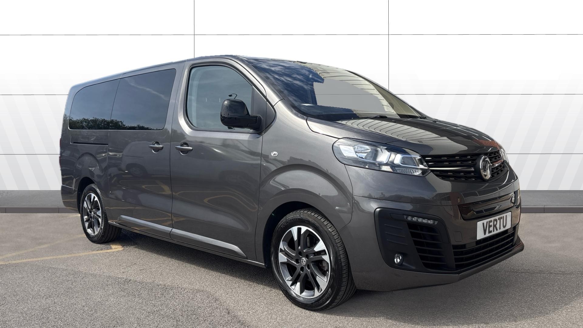 Vivaro Life Electric