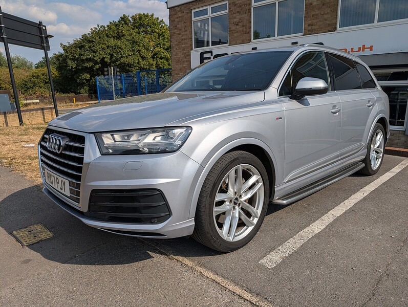 Q7