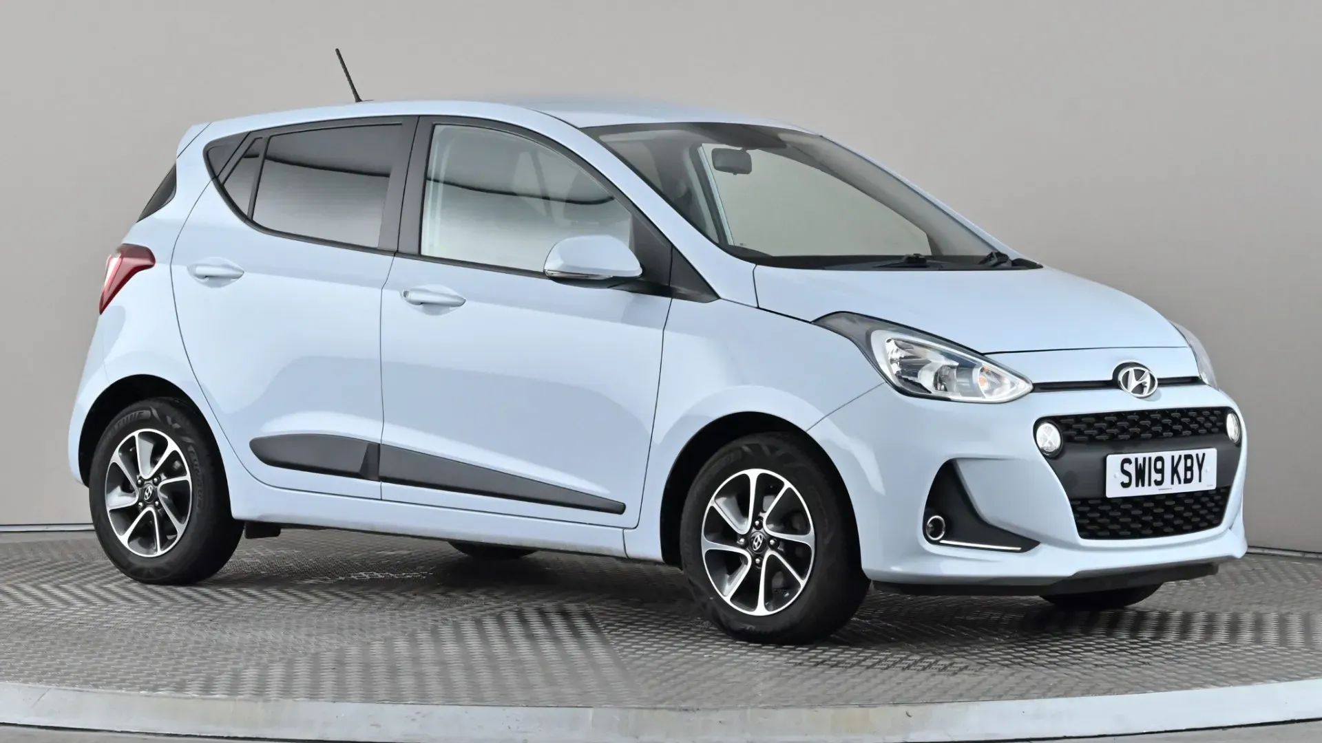 I10